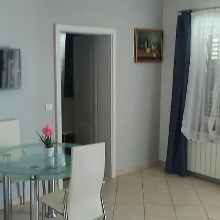 Apartment Sandra