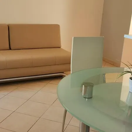 Sandra Apartman Vrsar