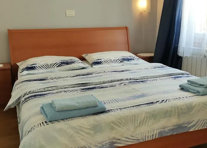 아파트 Sandra 브르사르